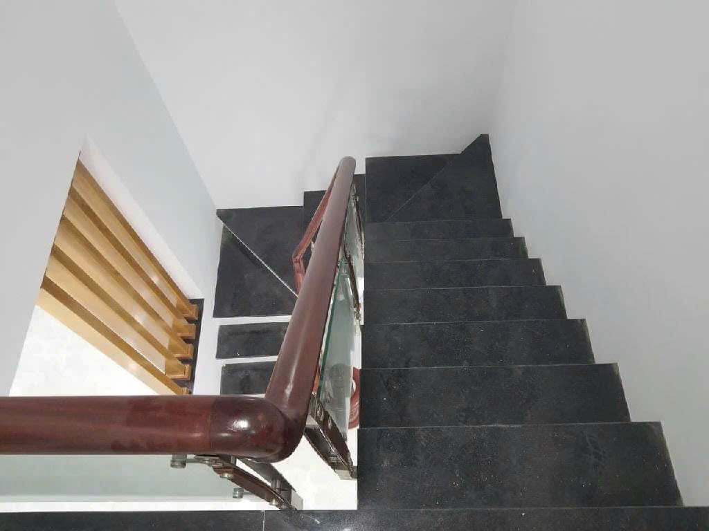 Nhà HXH Vườn Lài, 80m², 4PN, sổ đẹp, 8.3 tỷ – Tân Phú